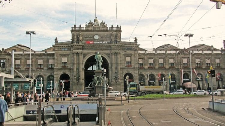 Железнодорожный вокзал Цюриха - достопримечательности Цюриха